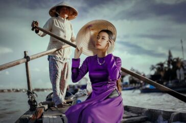 person-boat-portrait-fashion-clothing-lady-20119-pxhere.com