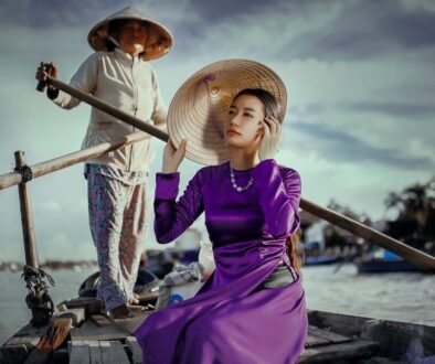 person-boat-portrait-fashion-clothing-lady-20119-pxhere.com