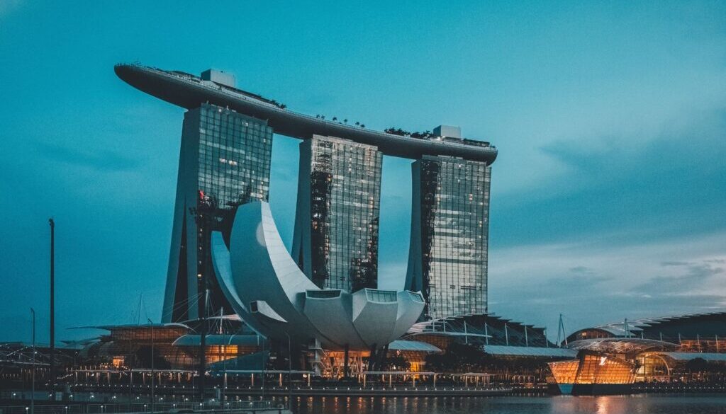 sea-water-architecture-structure-bridge-skyline-1409290-pxhere.com